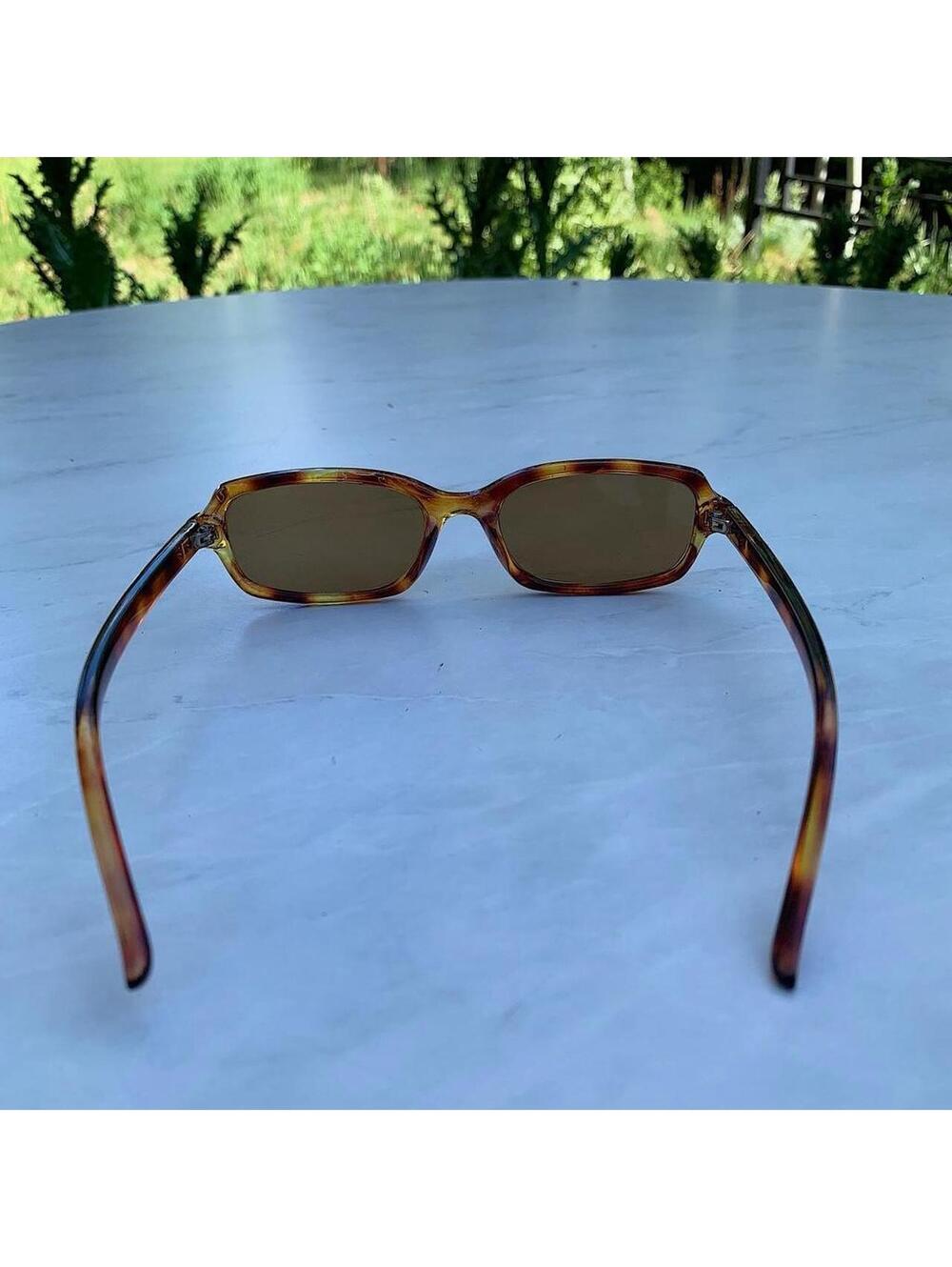 Vintage y2k style cheetah print sunglasses. Tinted green Lenses. Very nice - Picture 3 of 6